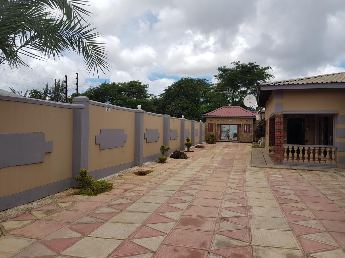 Rugems Executive Lodge Lusaka Kültér fotó
